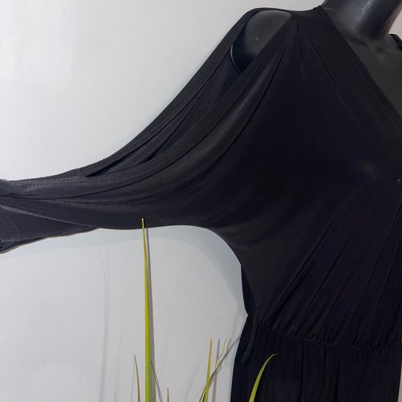 Black Slit Shoulder Jumpsuit - Picture 4 of 7